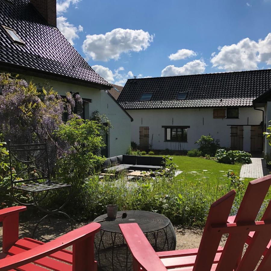 Guest house We *