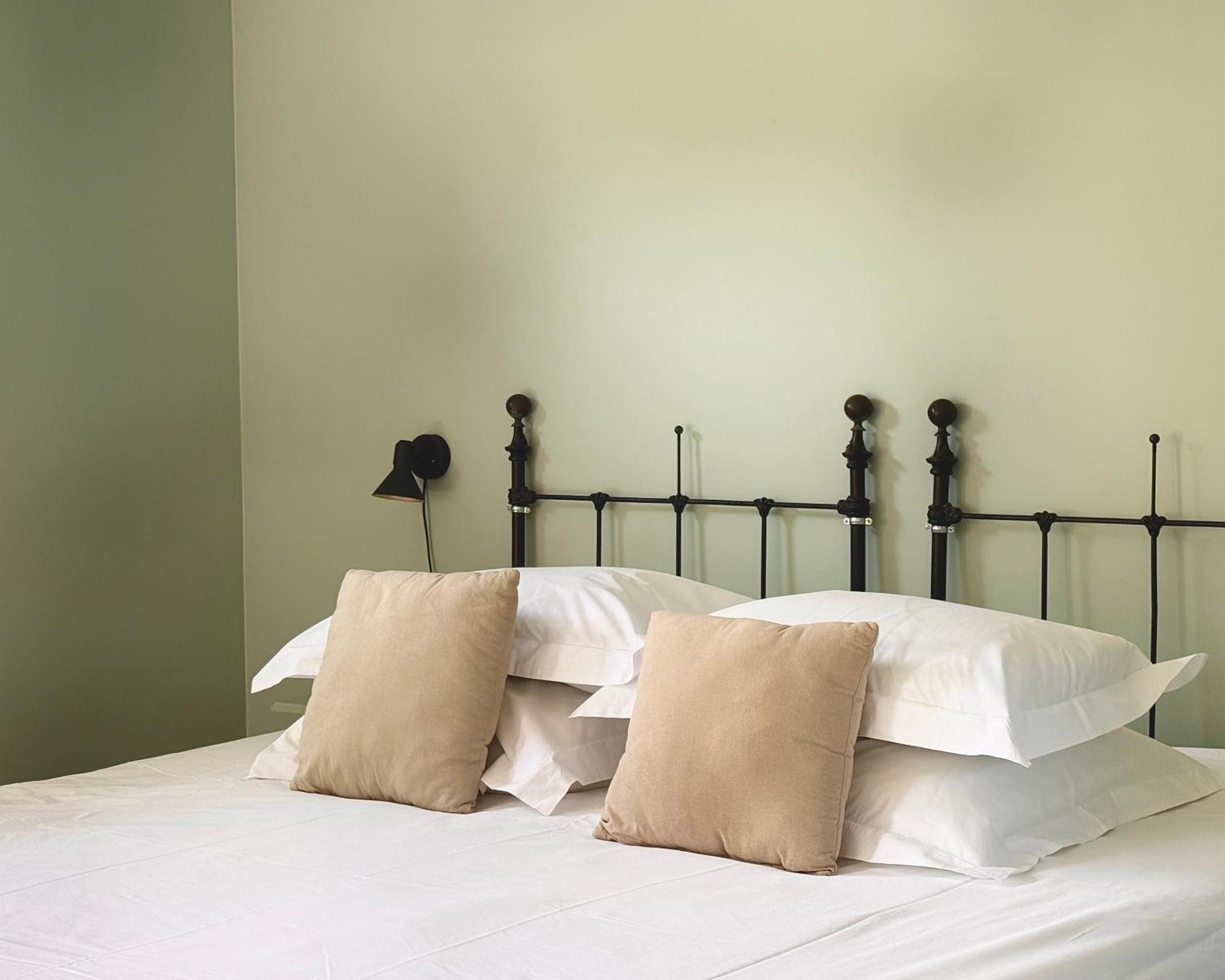 We Guest house *